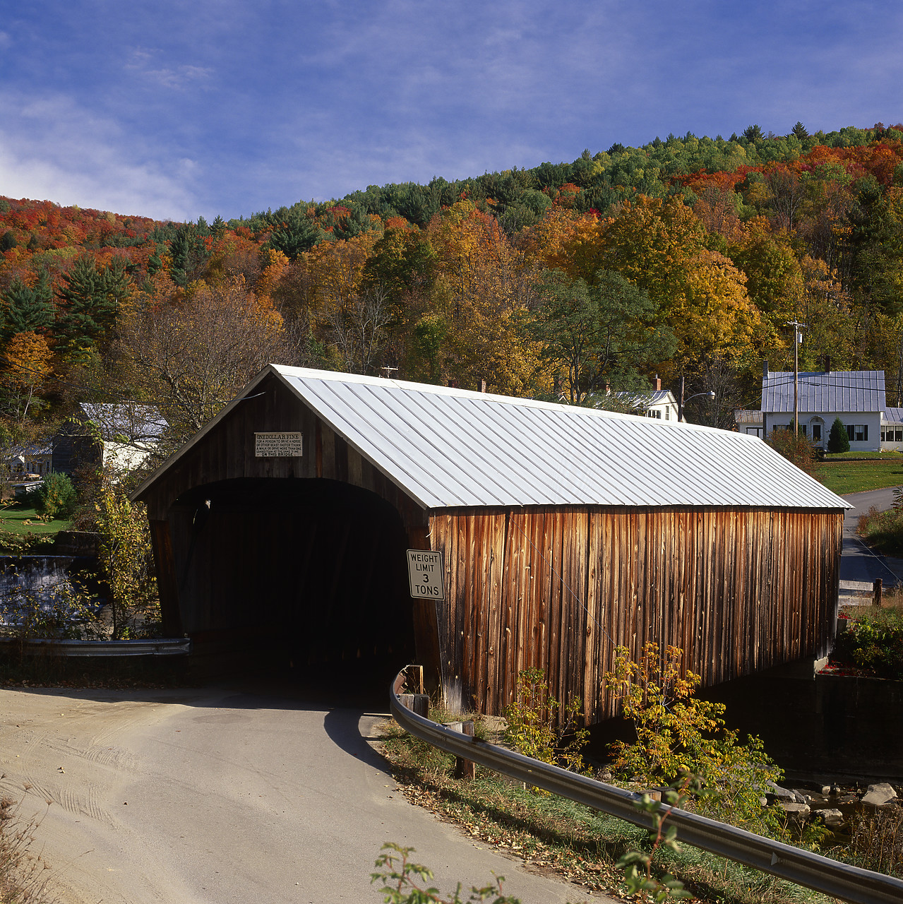 #955796-1 - Covered Bridge, Tunbridge, Vermont, USA