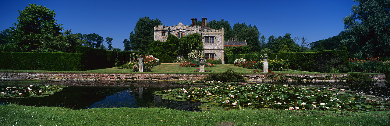 #966120-3 - Mannington Hall & Gardens, near Saxthorpe, Norfolk, England