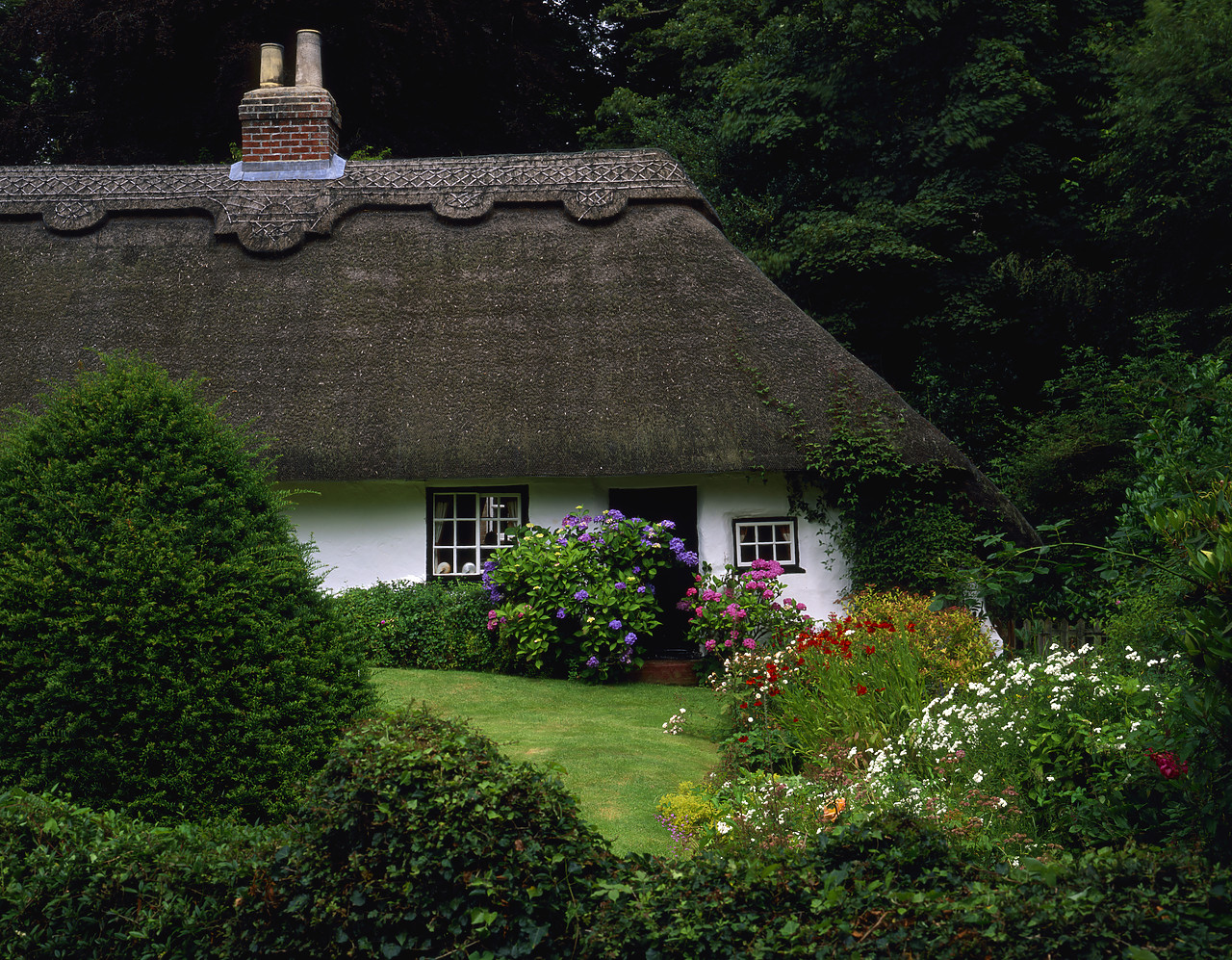 #970185-2 - Thatched Cottage, Harrington, Lincolnshire, England