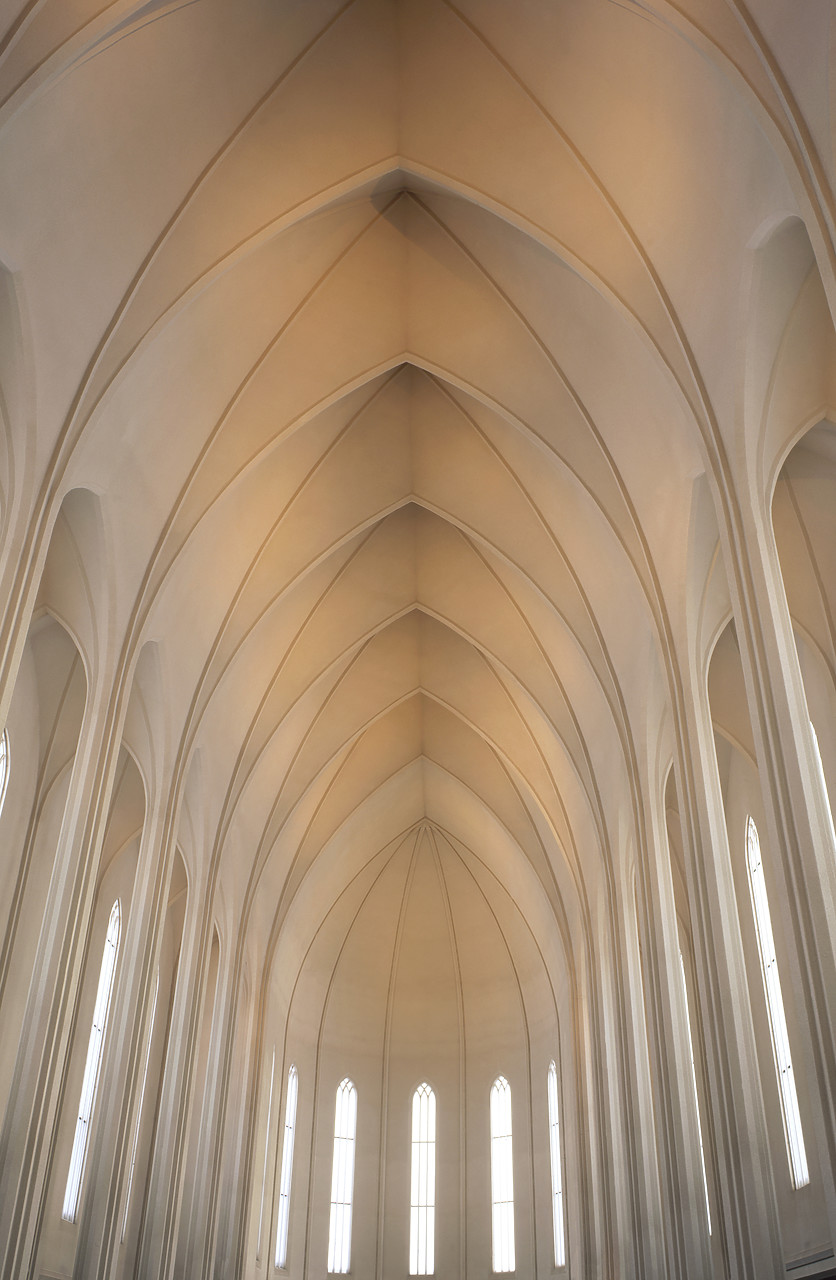 #970431-1 - Church of Hallgriiilmur Interior, Reykjavik, Iceland