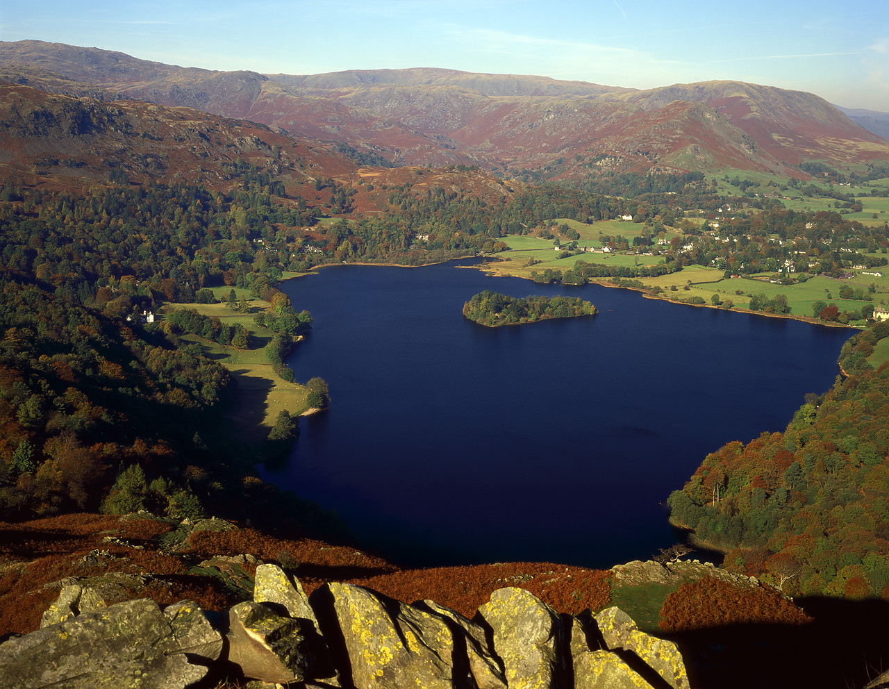 #970449-1 - View over Grasmere, Lake District National Park, Cumbria, England