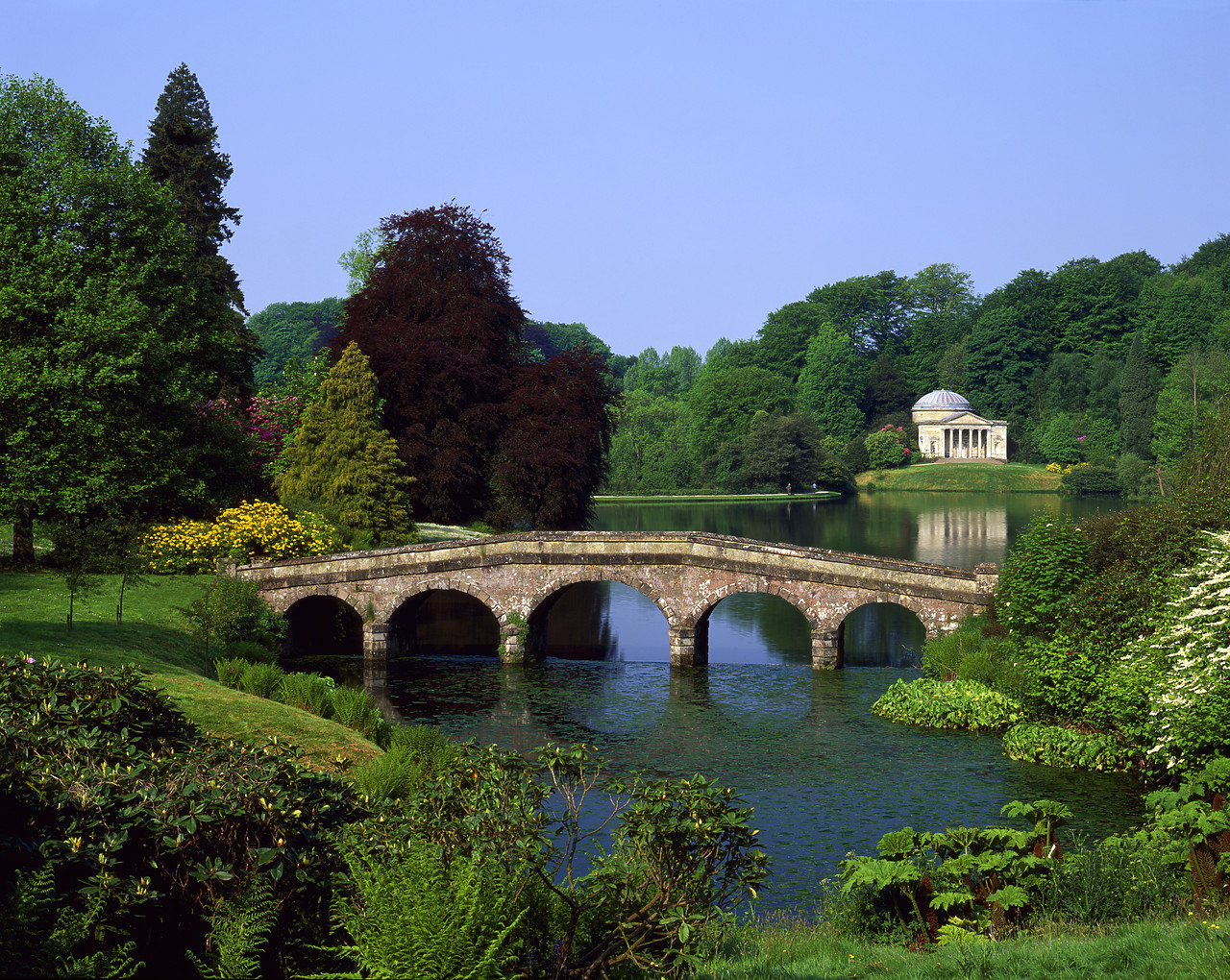 #980017-3 - Stourhead Gardens, Stourton, Wiltshire, England