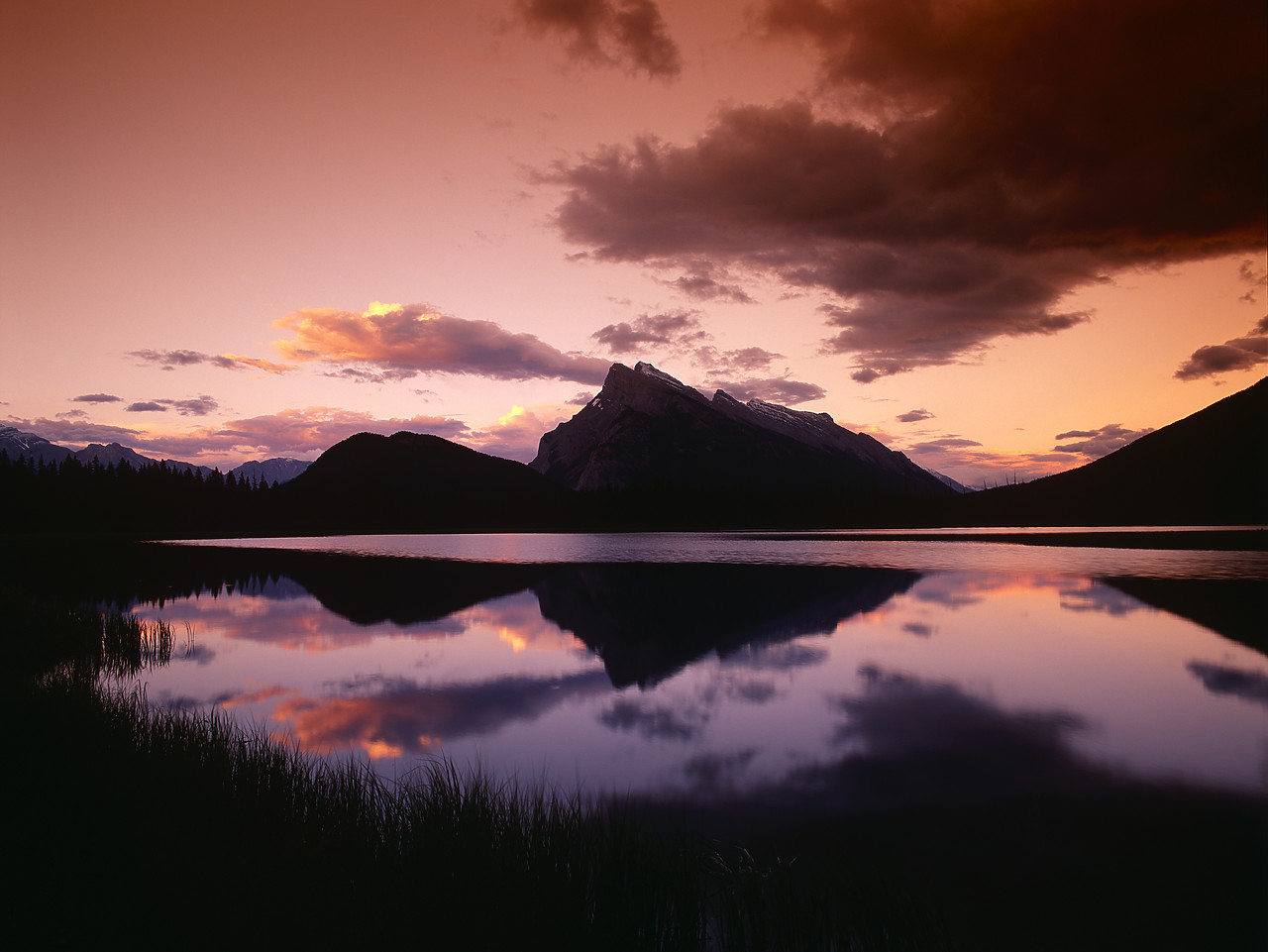 #980911-1 - Vermillion Lake, Banff National Park, Alberta, Canada