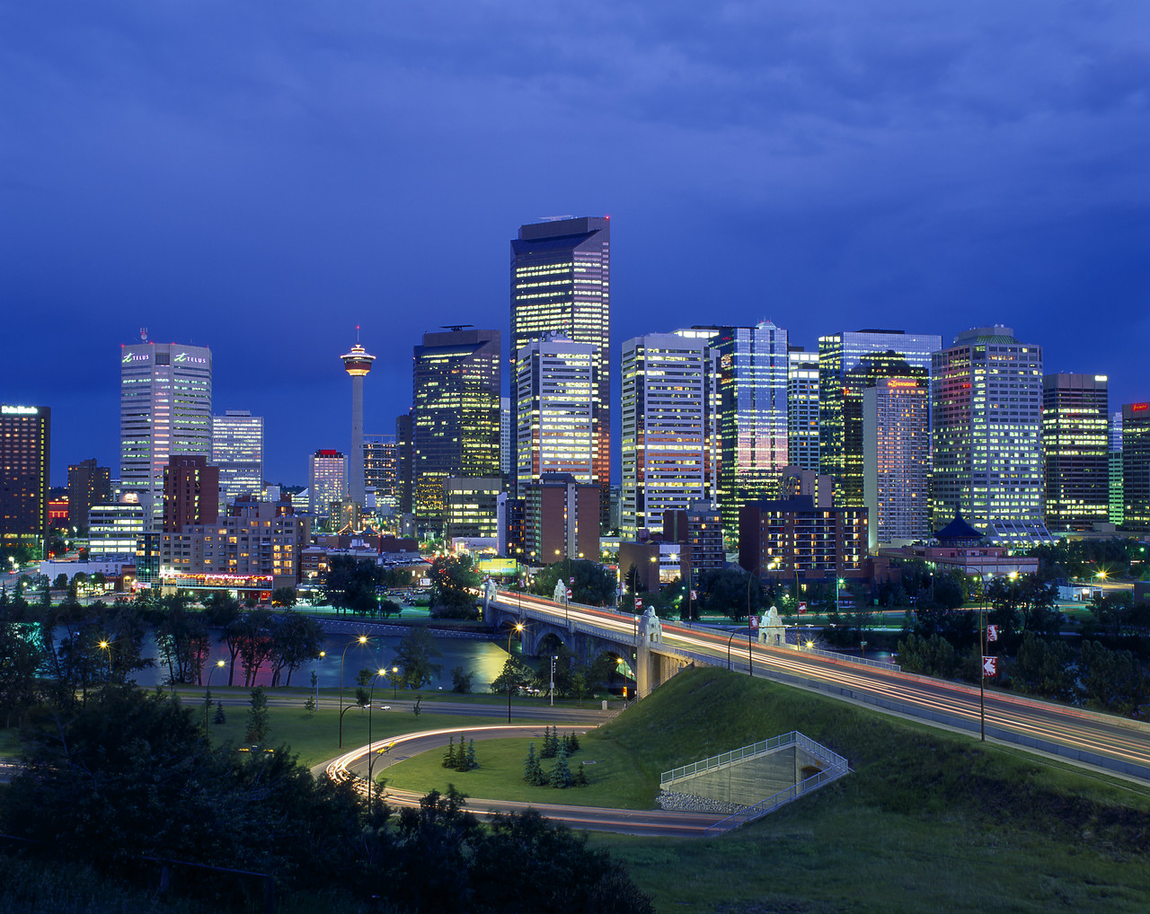 #980927-1 - Calgary Skyline at Night, Alberta, Canada