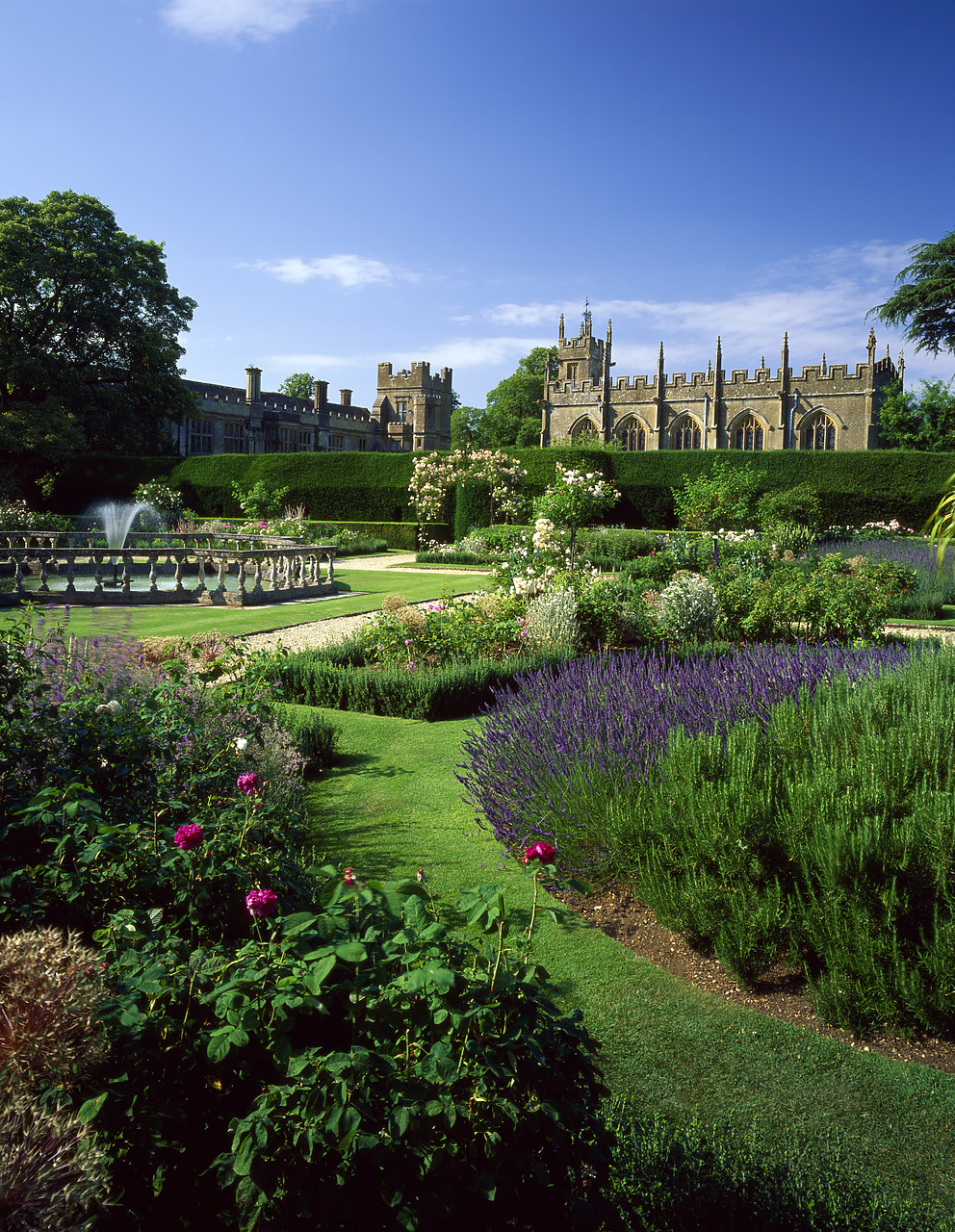 #990417-5 - Queen's Garden, Sudeley Castle, Winchcombe, Gloucestershire, England
