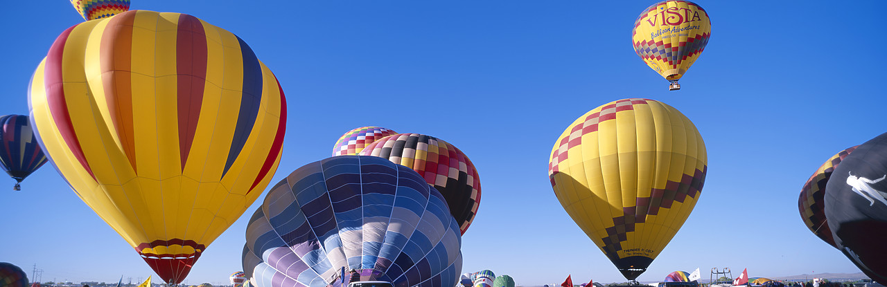 #990622-1 - Hot Air Balloons, Albuquerque, New Mexico, USA