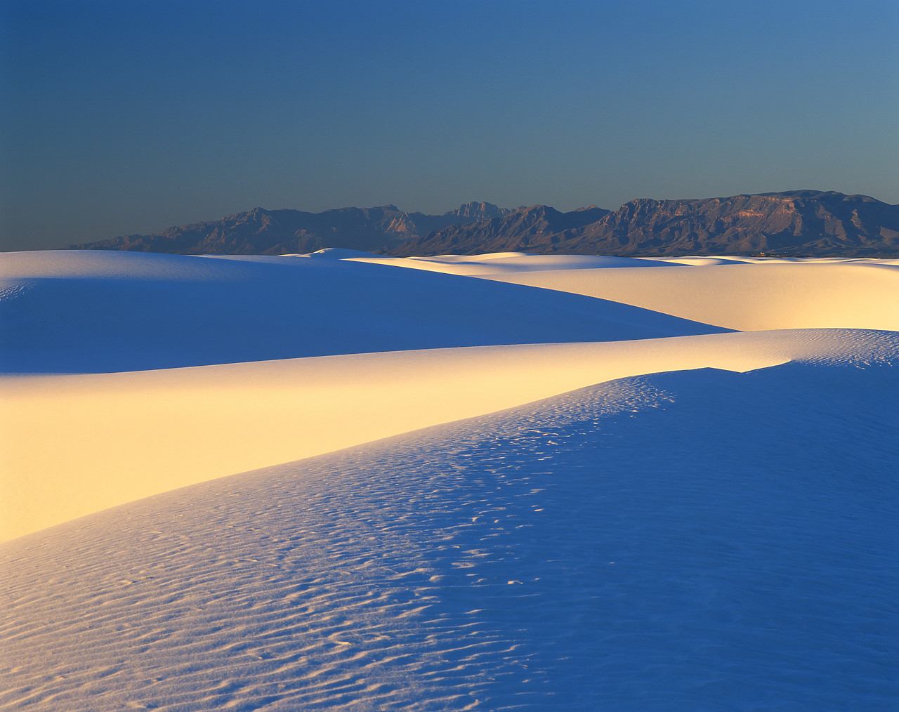 #990657-2 - Sand Dunes, White Sands National Monument, New Mexico, USA