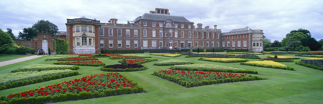 #990733-1 - Wimpole Hall Gardens, Cambridgeshire, England